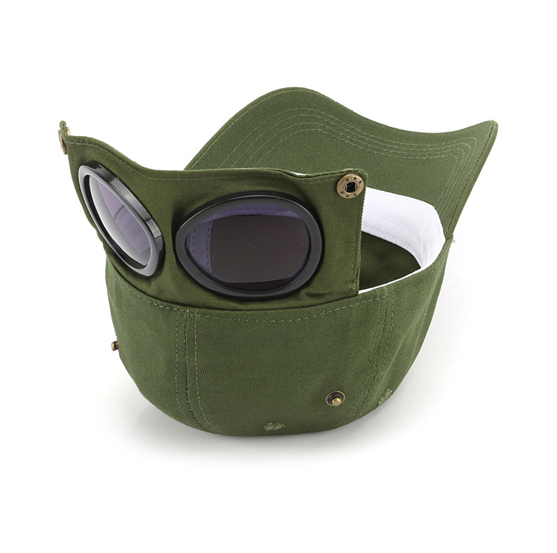 Aviator cap detail
