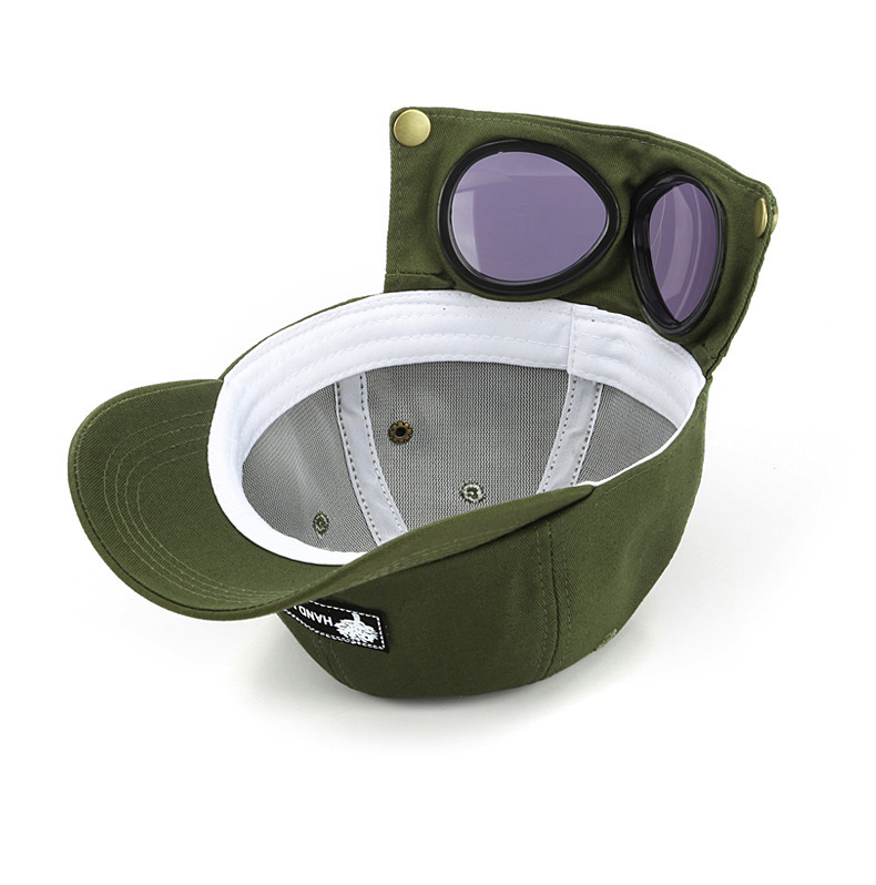Aviator cap detail