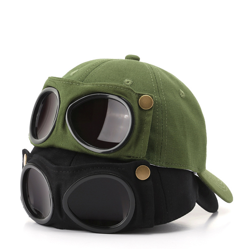 Aviator cap detail